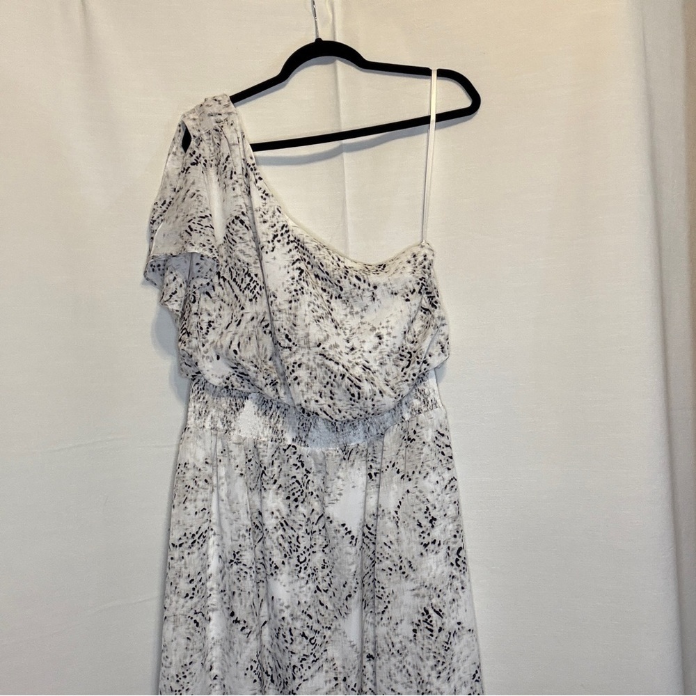 Jessica Simpson Elegant One-Shoulder Black and White Dress XL - Picture 1 of 4